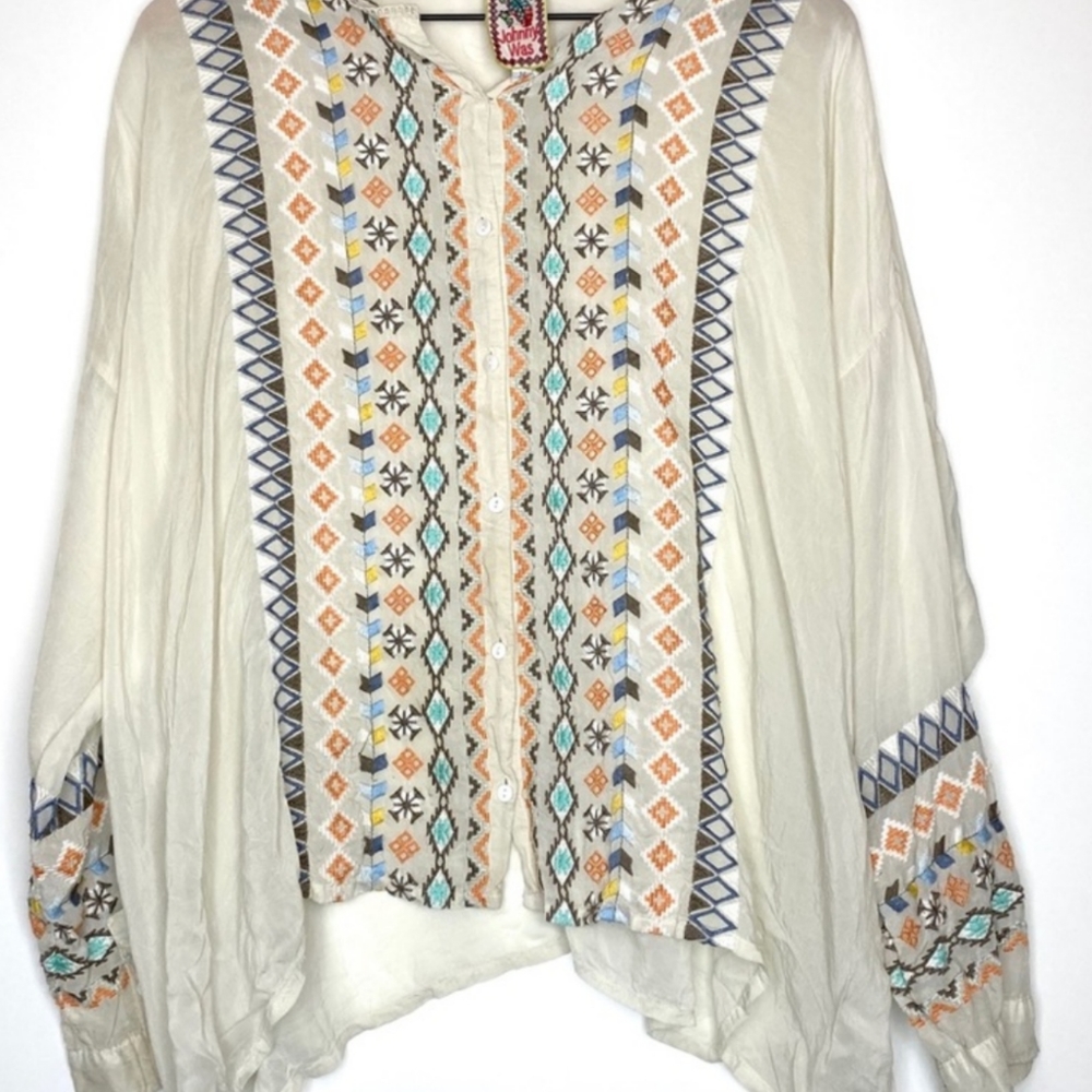 Johnny Was Cenoteka Cream Blouse Aztec Design